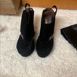 Madden girl wedges